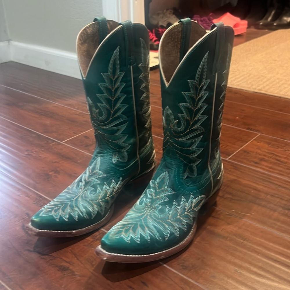 Ariat boots